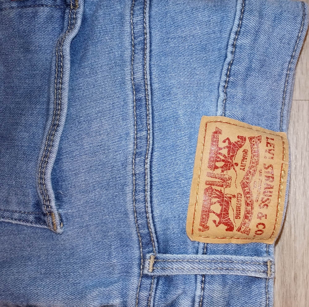 *🍬SOLD ON MERCARI* Levi's Strauss blue jeans - Picture 2 of 6